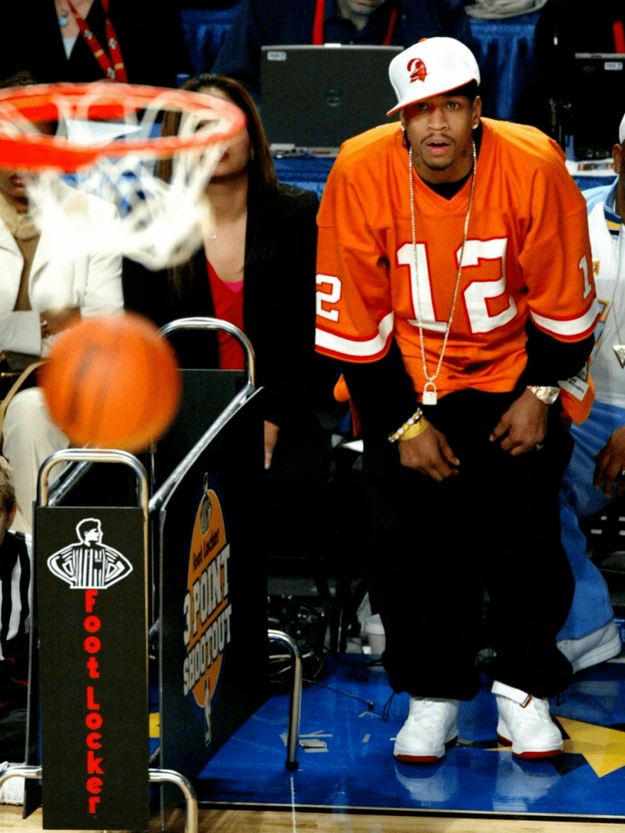 日职联战报：杰巴里梅开二度，大阪钢巴4-1完胜东京绿茵（日职联赛报：杰巴里独中两元，大阪钢巴4比1击败东京绿茵）