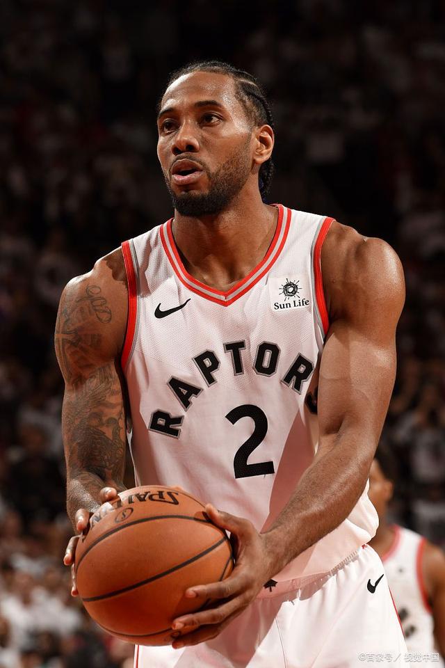 全市场：意甲多家俱乐部有意齐尔克泽，曼联尚未批准其离队（全市场：多支意甲球队追逐齐尔克泽，曼联仍未放行）