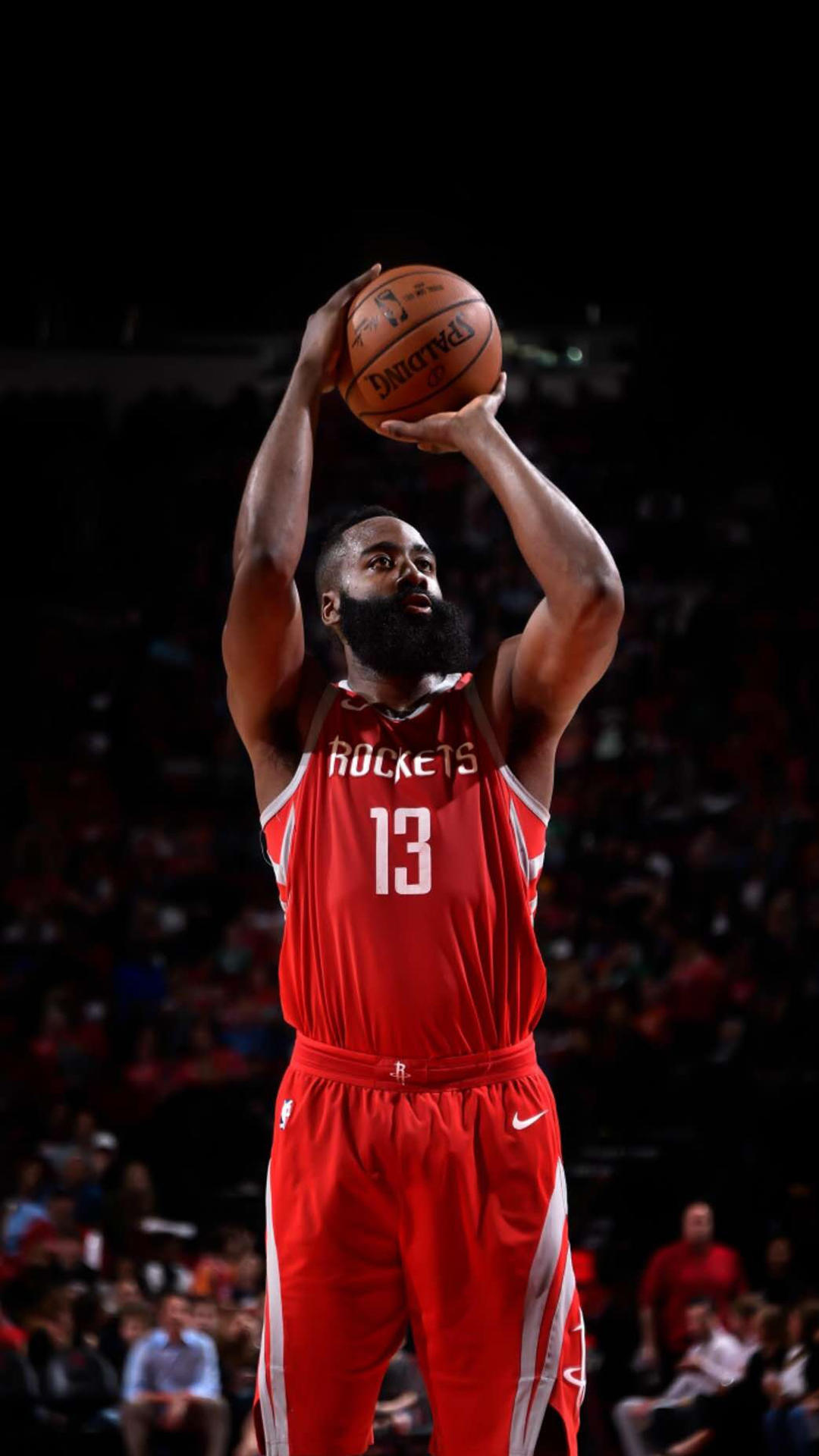 李玮锋：联赛中轴都是外援造成国足没人，这两年踢球孩子多了（李玮锋：联赛中轴被外援占据致国足无人可用，近两年踢球孩子增多）