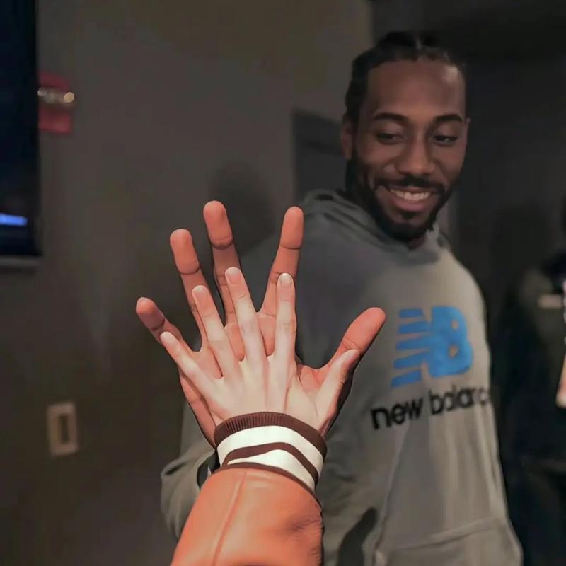 梅西2025年数据：54次出场造74球，随队首夺总冠军（梅西2025年：54次出场直接参与74球，随队首次加冕总冠军）