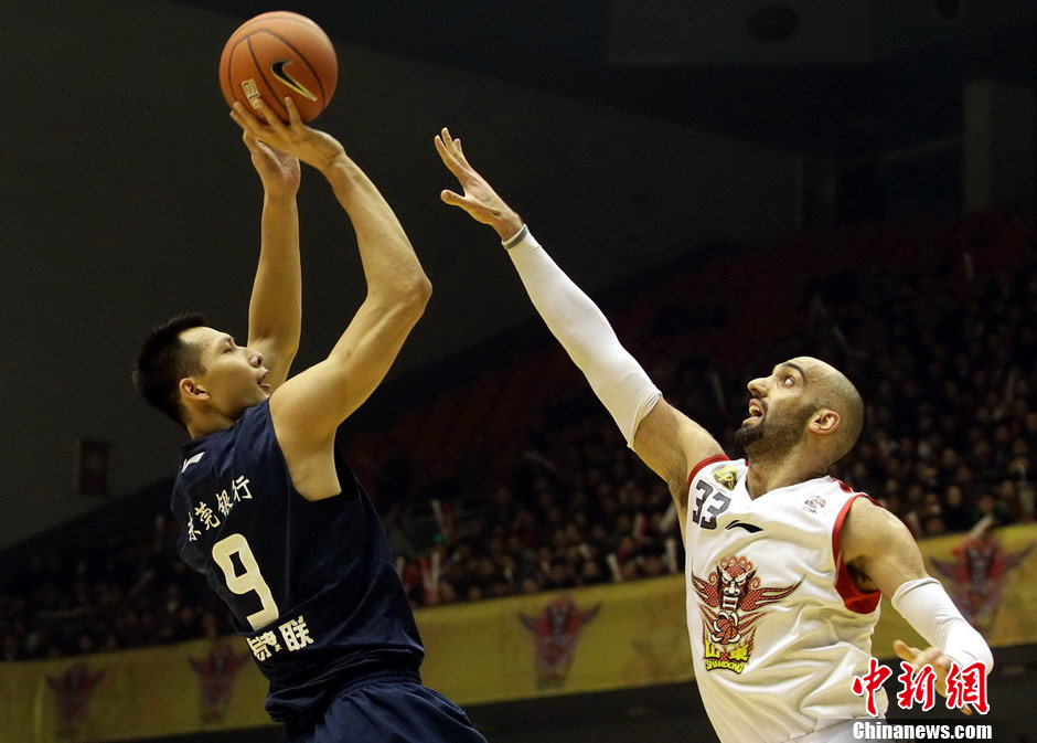 雷迪克：巴恩斯已蜕变成联盟顶级全能球员，而且仍在进步（雷迪克：巴恩斯已跻身联盟顶尖全能球星，且仍在提升）