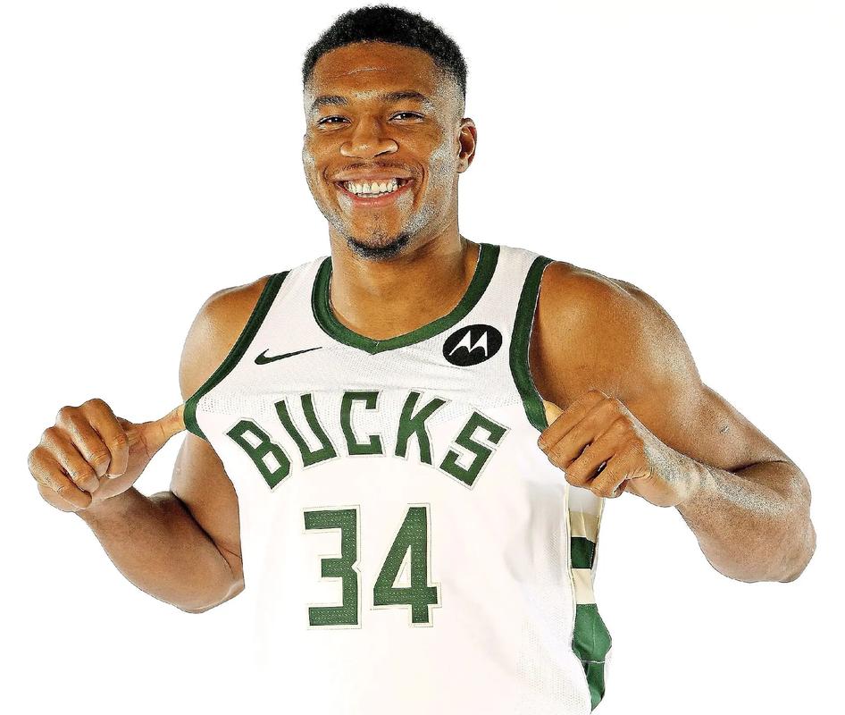 意媒：孔蒂明天回归那不勒斯，要求冬窗实质性引援以重振球队（意媒：孔蒂明日回归那不勒斯，要求冬窗实质补强以振兴球队）