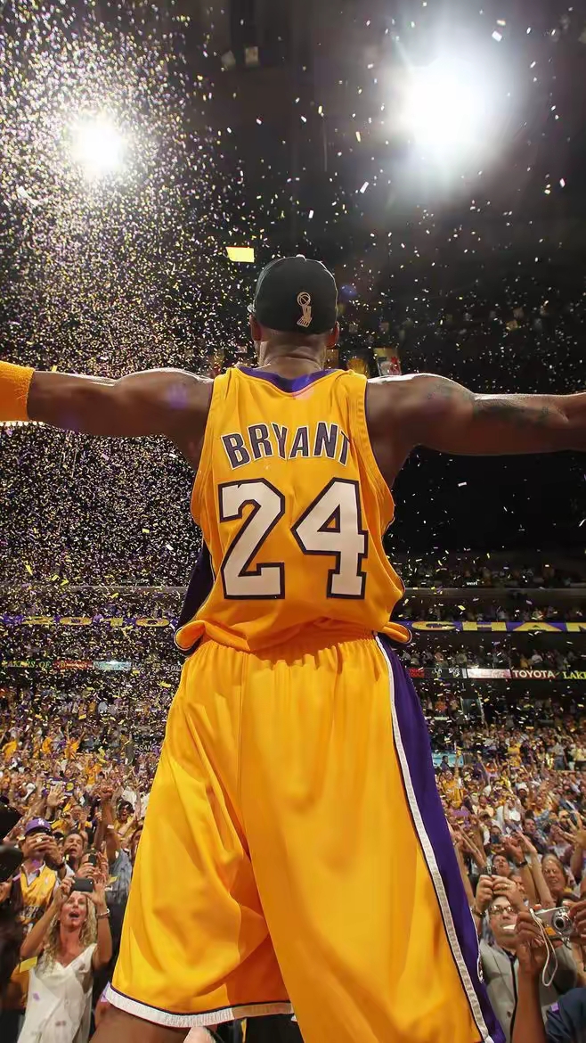 劳塔罗全场数据：吃到1张黄牌，3射1正，1次越位（劳塔罗全场表现：领到1张黄牌，3次射门1次射正，越位1次）