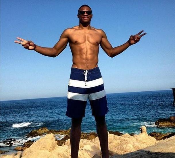 那不勒斯三叉戟重回巅峰（那不勒斯三箭齐发再临巅峰）