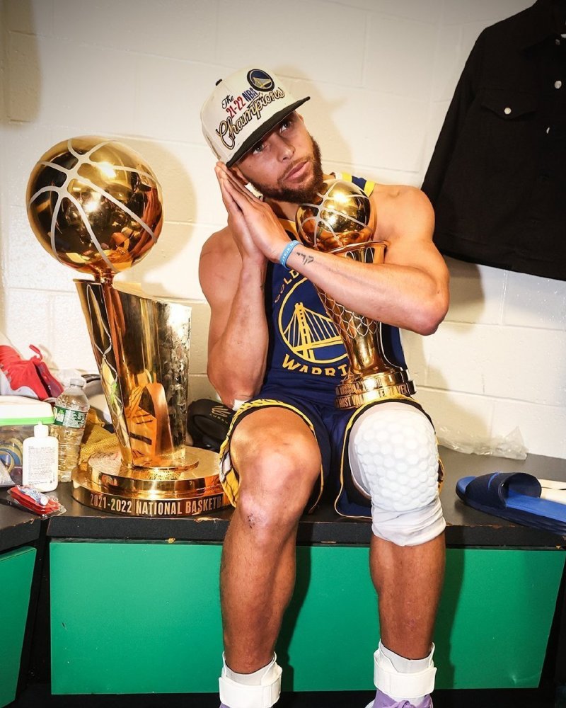 扮演奇兵但未能救主！张知垚替补12中6拿到14分6板2助 抢3前场板（替补爆发仍难挽局！张知垚12投6中砍14分6板2助 抢下3个前场篮板）